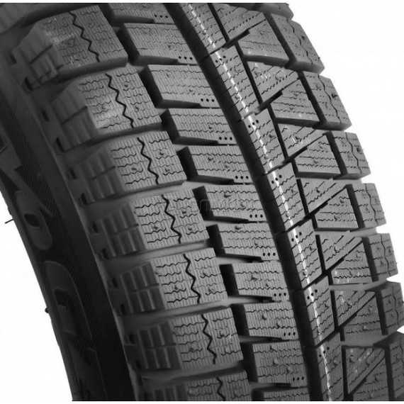 Купити Зимова шина BRIDGESTONE Blizzak Revo GZ 195/60R15 88S